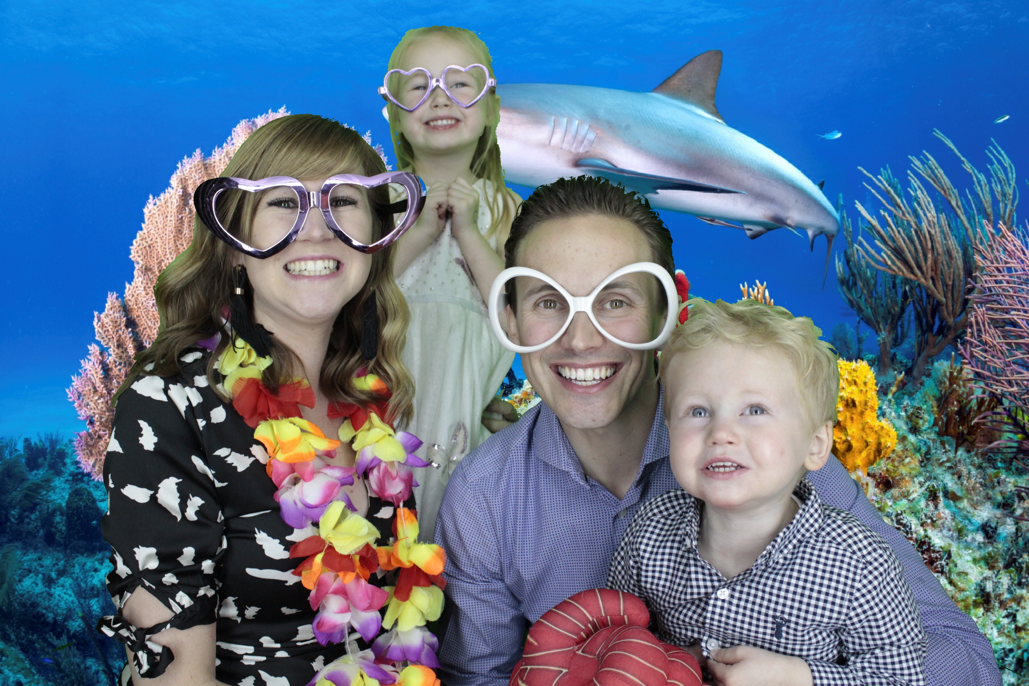 Steve's 65th & Susan 60th Birthday | View more photos from the event at gallery.myphotoboothexperience.co.uk/u/MyPhotoBoothExperienceLtd/Steves-65th-Susan-60th-Birthday
